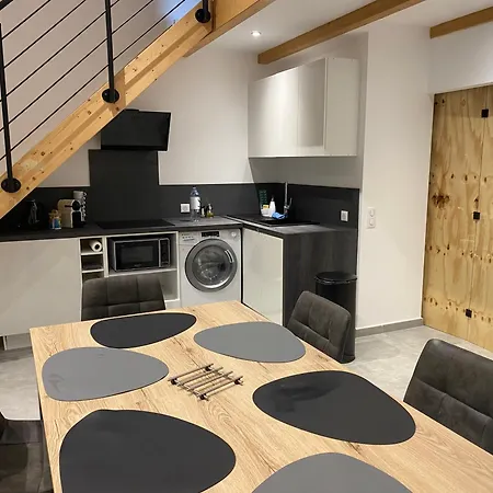 T3 Apartment