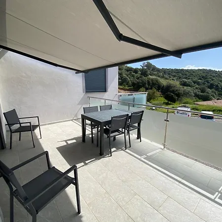Apartment T3 *