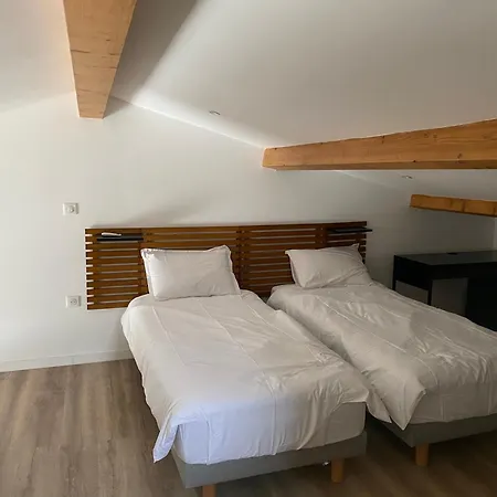 Apartament T3 *