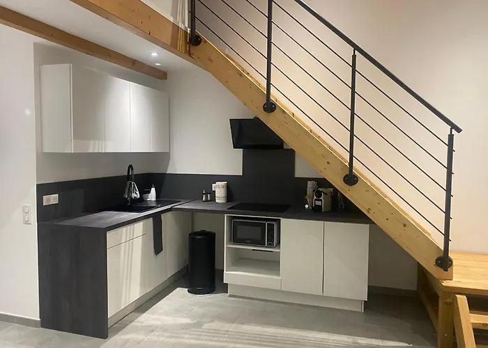 T3 Apartment *